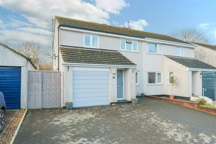3 Bedroom Semi-Detached House For Sale In Church Park Road, Yealmpton, Plymouth, PL8