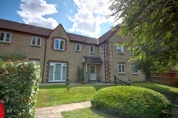 1 Bedroom Apartment For Sale In Kelham Hall Drive, Wheatley, OX33