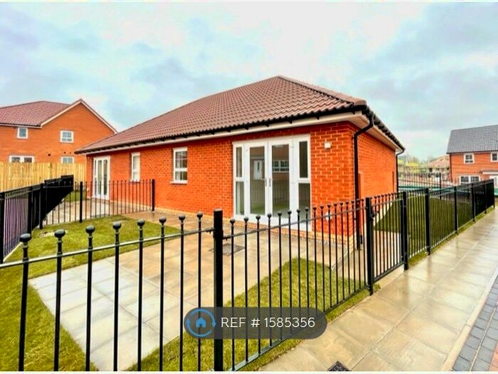 2 Bedroom Bungalow To Rent In Jack Harrison Avenue, Cottingham, HU16