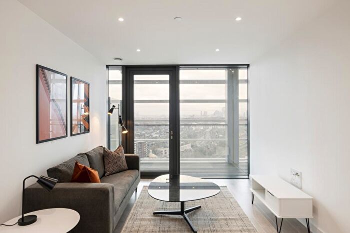 1 Bedroom Apartment To Rent In City North East Tower, City North Place, N4