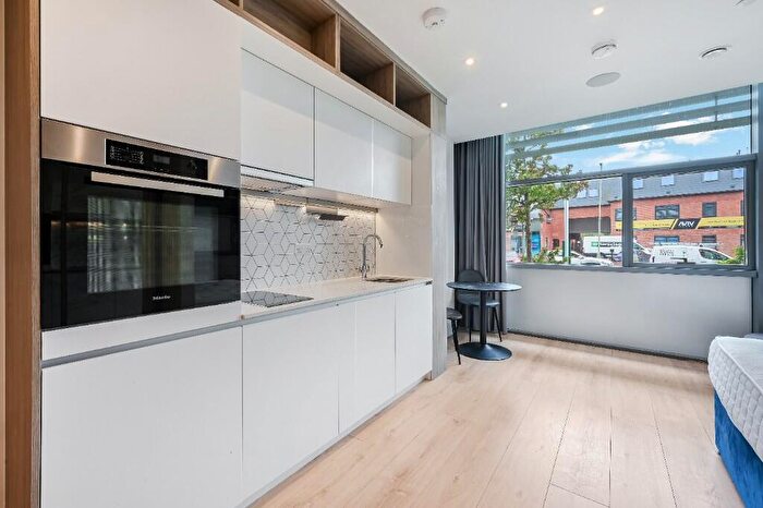 Studio To Rent In Station Road, Addlestone, Surrey, KT15