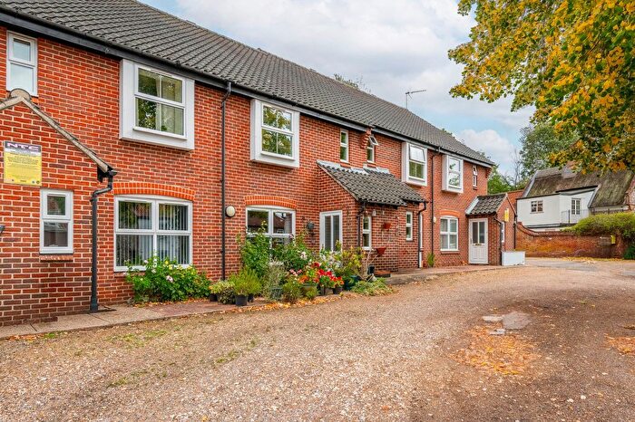 1 Bedroom Flat For Sale In Old Bakery Court, Coltishall, NR12
