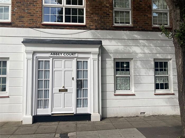 1 Bedroom Flat To Rent In Macleod Street, London, SE17