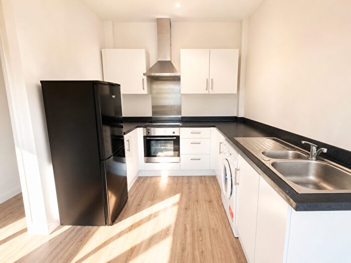 2 Bedroom Apartment To Rent In Bullar Road, Bitterne Park, Southampton, SO18