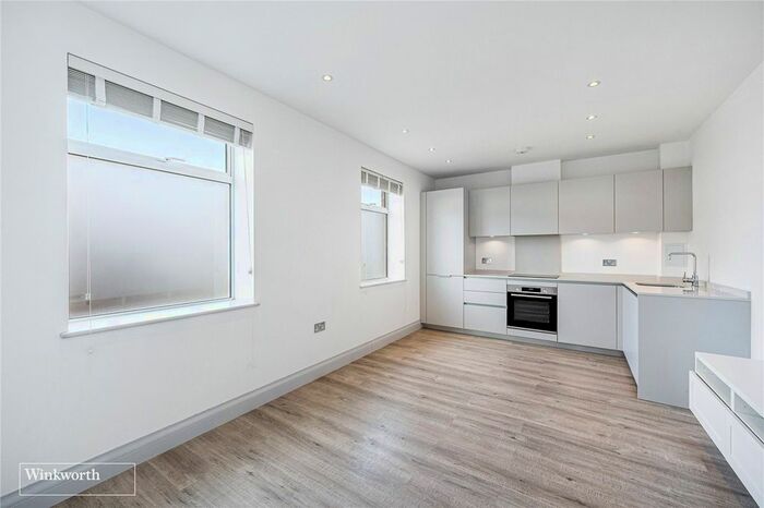 1 Bedroom Flat To Rent In Devonhurst Place, Heathfield Terrace, London, W4