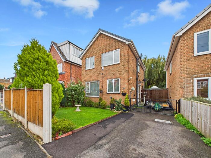 3 Bedroom Detached House For Sale In South Avenue, Spondon, DE21
