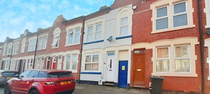 3 Bedroom Terraced House To Rent In Latimer Street, Leicester, LE3