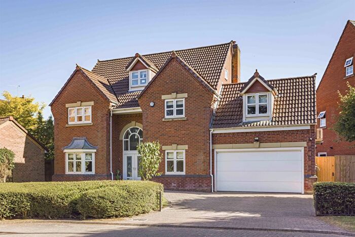 6 Bedroom Detached House For Sale In Tresham Drive, Grappenhall Heys, Warrington, WA4