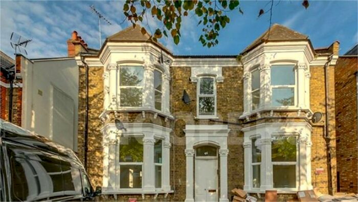 2 Bedroom Ground Flat To Rent In Connaught Road, London, NW10