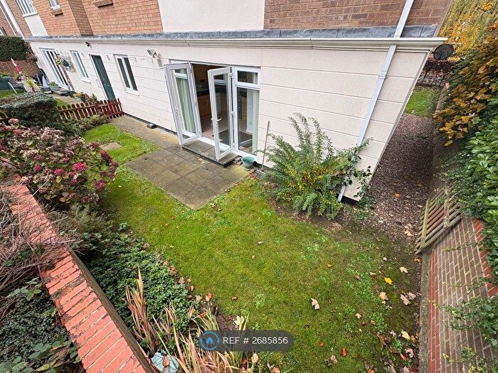 2 Bedroom Flat To Rent In Hawkesbury Mews, Darlington, DL3