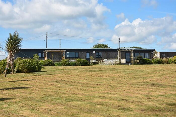 4 Bedroom Detached Bungalow For Sale In Croft Mitchell, Troon, Camborne, TR14