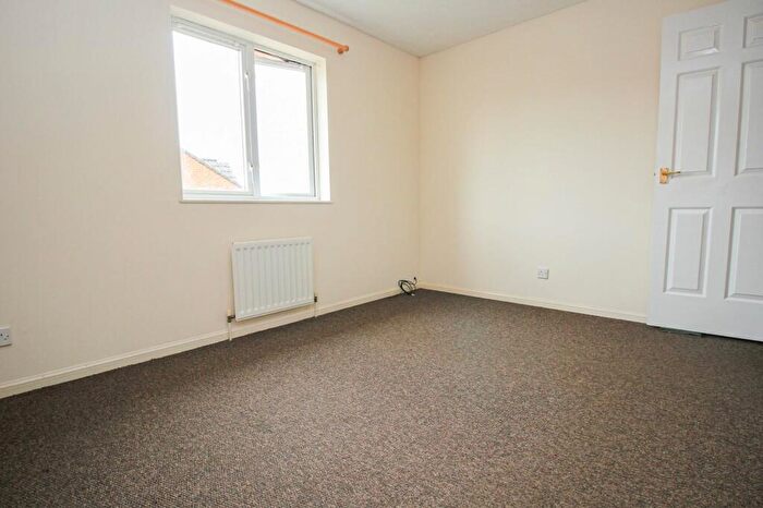 2 Bedroom Terraced House For Sale In Bevan Close, Woolston, SO19