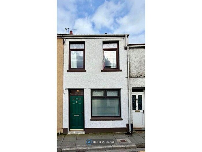 2 Bedroom Terraced House To Rent In Cardiff Road, Aberdare, CF44