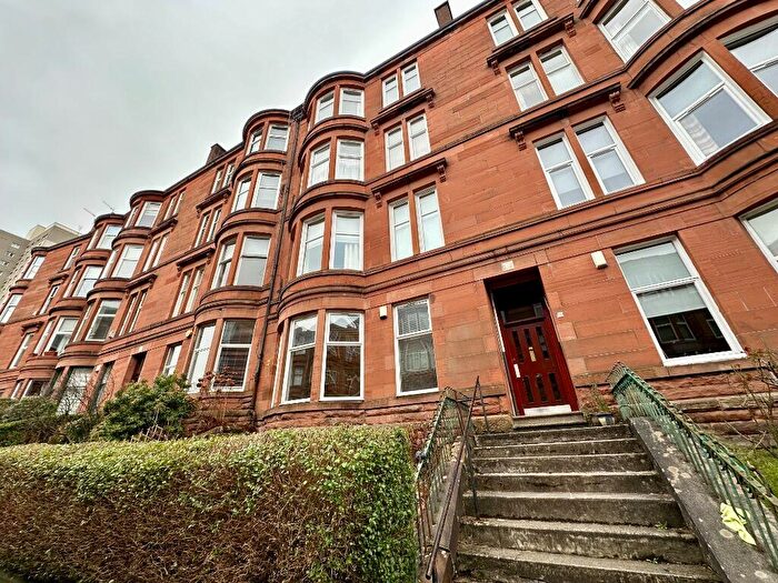 2 Bedroom Flat To Rent In Grantley Gardens, Shawlands, Glasgow, G41
