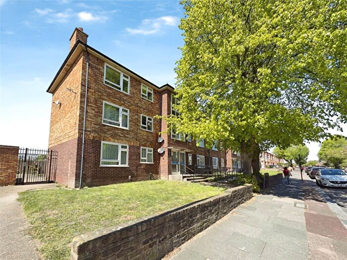 1 Bedroom Flat For Sale In Westmount Road, London, SE9