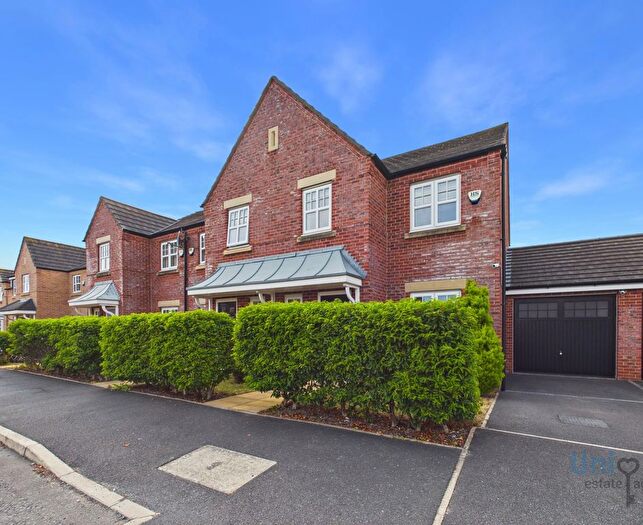 3 Bedroom Semi-Detached House For Sale In Buckley Grove, Lytham St. Annes, FY8