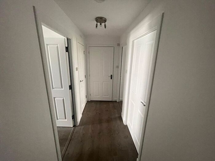 2 Bedroom Flat To Rent In B South College Street, Aberdeen, AB11