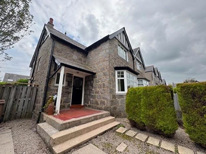 2 Bedroom Semi-Detached House To Rent In Ashley Park North, Aberdeen, AB10