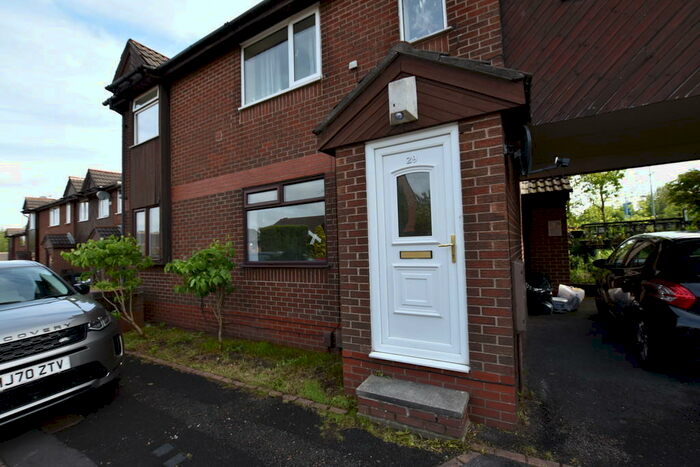 1 Bedroom Apartment To Rent In Ivanhoe Court, Bolton, BL3