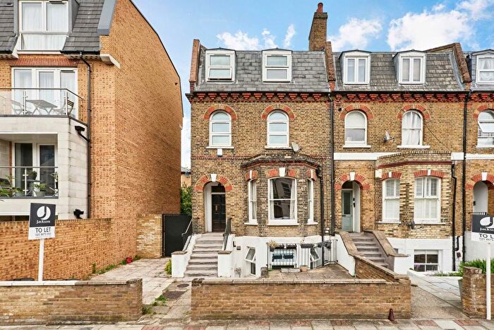 1 Bedroom Flat To Rent In Old Devonshire Road, London, SW12