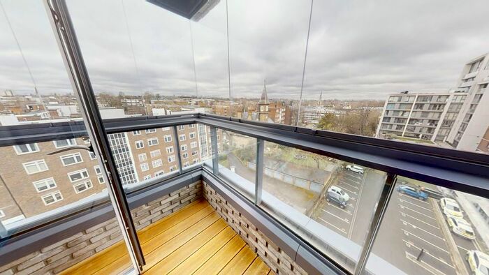 2 Bedroom Flat To Rent In Upper Richmond Road, Putney, London, SW15