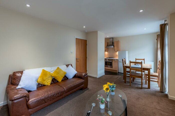 2 Bedroom Flat To Rent In Merkland Lane, Pittordrie, Aberdeen, AB24