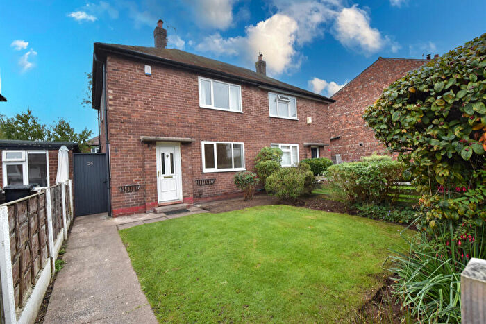 2 Bedroom Semi-Detached House For Sale In Richmond Avenue, Urmston, M41