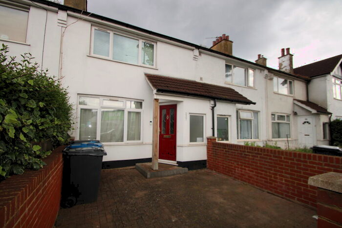 2 Bedroom Terraced House To Rent In Thornton Road, Croydon, CR0