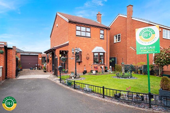 3 Bedroom Detached House For Sale In Thornhill Road, Harworth, Doncaster, DN11