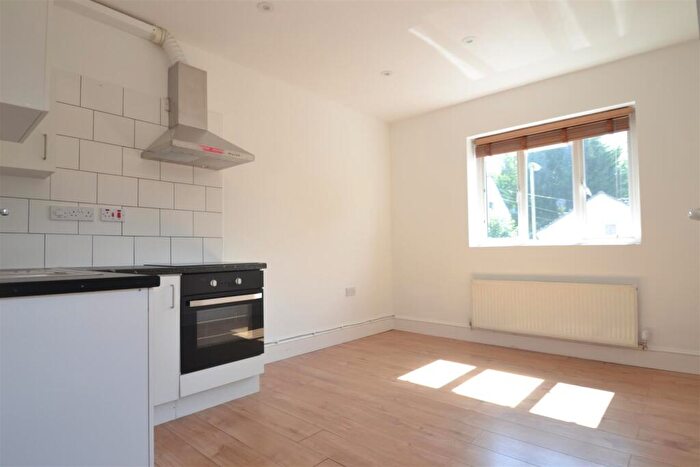 Studio To Rent In Ashcombe Road, Merstham, RH1