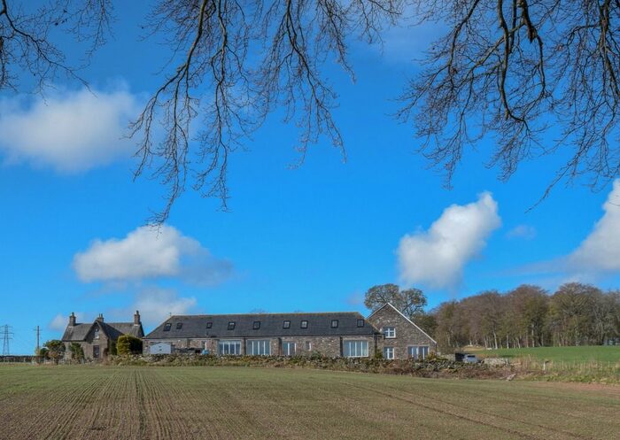 2 Bedroom Flat To Rent In Kincaldrum Park, Kincaldrum, Angus, DD8