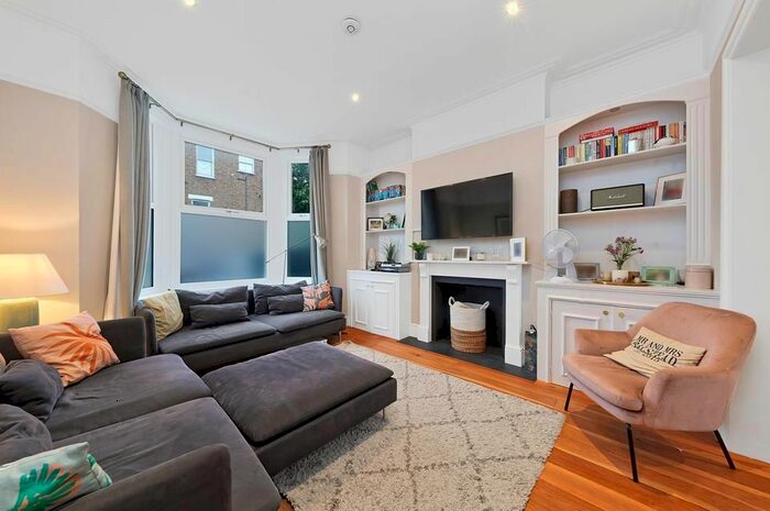 5 Bedroom Terraced House To Rent In County Grove, London, SE5