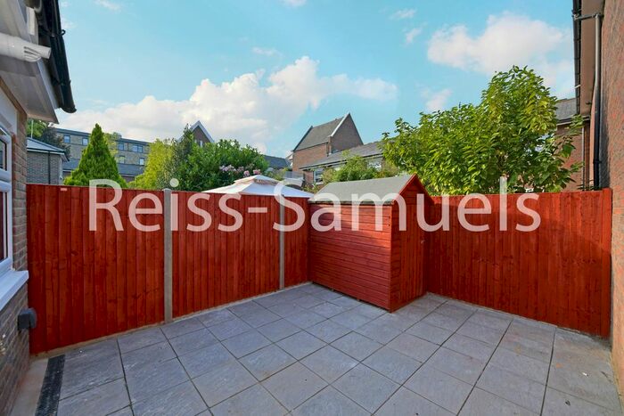 5 Bedroom Terraced House To Rent In Lockesfield Place, Isle Of Dogs, Docklands, London, E14