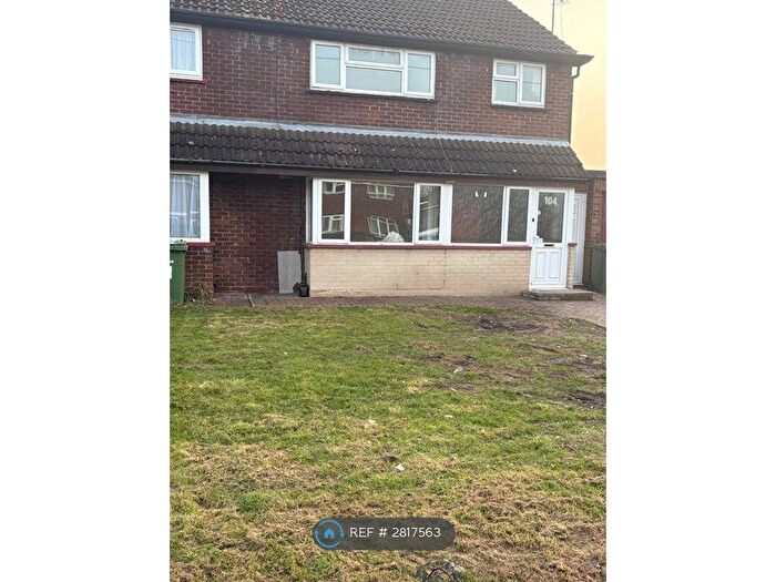 3 Bedroom Semi Detached House To Rent In Water Eaton Road, Buckinghamshire, MK2
