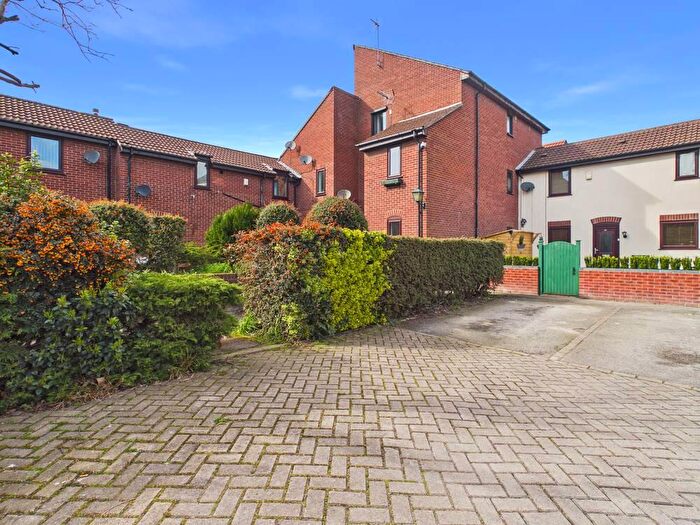 1 Bedroom Apartment For Sale In Trinity Court, Fish Street, Hull, HU1