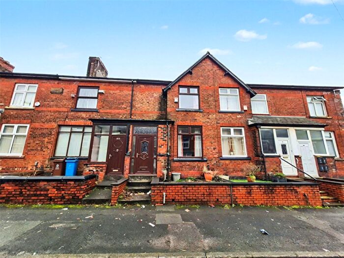 2 Bedroom Terraced House For Sale In Redgrave Street, Oldham, Greater Manchester, OL4