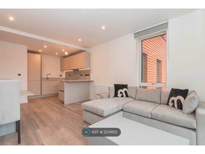 1 Bedroom Flat To Rent In The Barker, Birmingham, B4