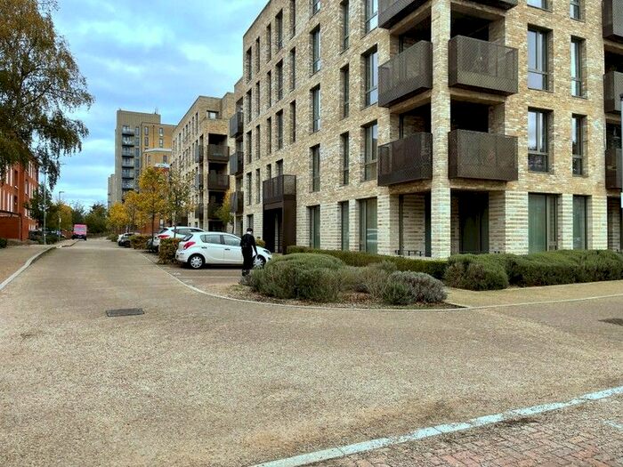 2 Bedroom Flat To Rent In Grafham Court, London, HA8