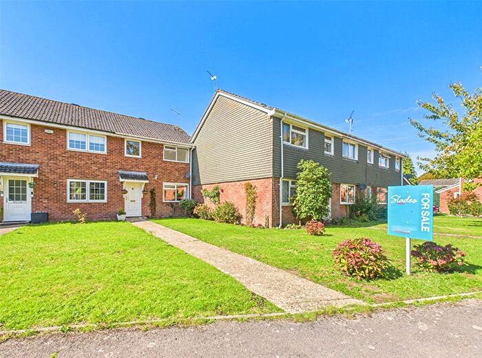 3 Bedroom Terraced House For Sale In Colbourne Close, Bransgore, Christchurch, Dorset, BH23