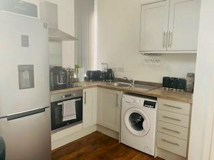 1 Bedroom Flat To Rent In Ship Hill, Rotherham, South Yorkshire, S60