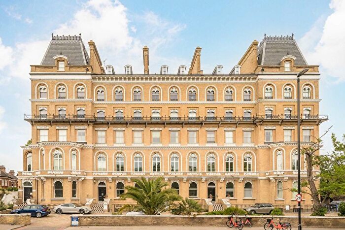 1 Bedroom Flat For Sale In Clapham Common North Side, Clapham Common Northside, SW4