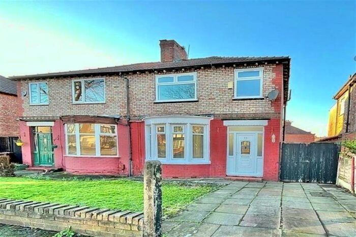 3 Bedroom Semi-Detached House To Rent In Burnage Lane, Manchester, M19