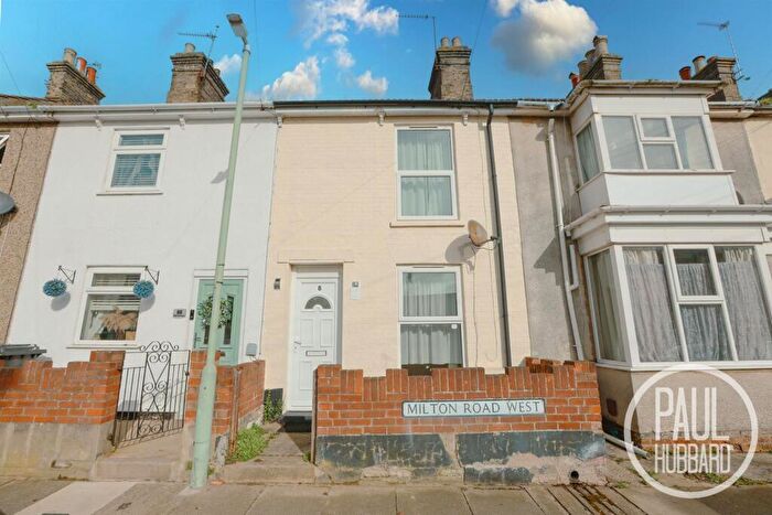 2 Bedroom Terraced House To Rent In Milton Road West, Lowestoft, NR32
