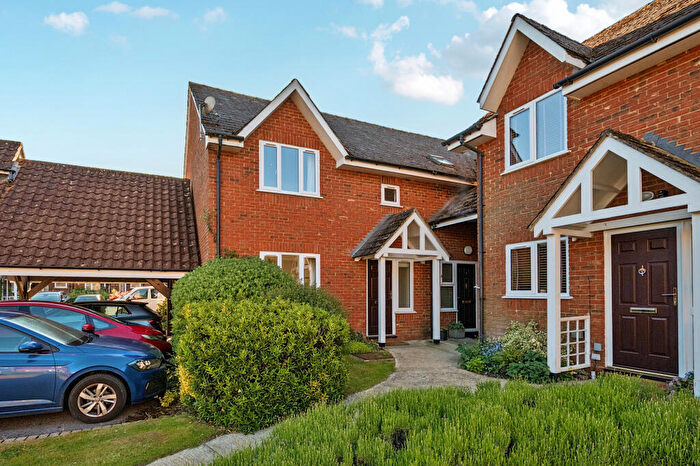 2 Bedroom Town House For Sale In Town Mill, Marlborough, SN8