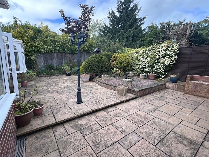 2 Bedroom Detached Bungalow For Sale In Wilton Court, Greenfields, Newton Aycliffe, DL5