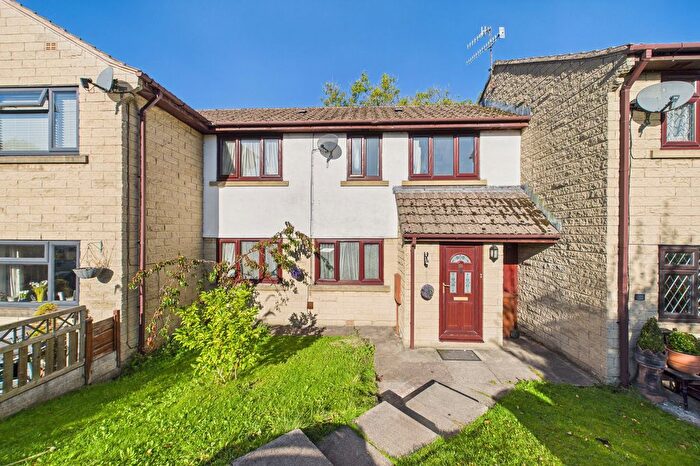 3 Bedroom Terraced House For Sale In Pike View Close, Chinley, SK23