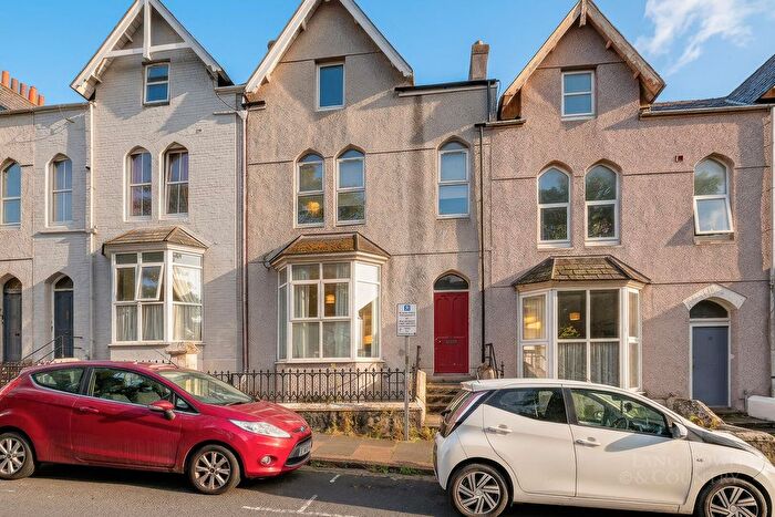 2 Bedroom Flat To Rent In Gff, Napier Terrace, Plymouth, PL4