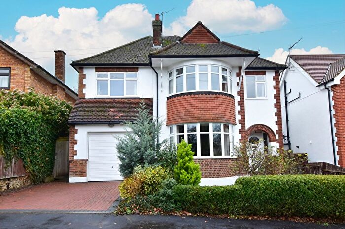 4 Bedroom Detached House For Sale In Coniston Road, Kings Langley, WD4