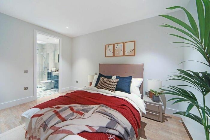 3 Bedroom Flat To Rent In Park Lane, Wembley, HA9