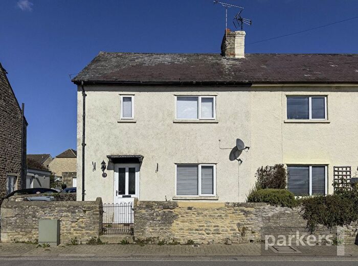 2 Bedroom Semi-detached House To Rent In Gloucester Place, Witney, Oxfordshire, OX28